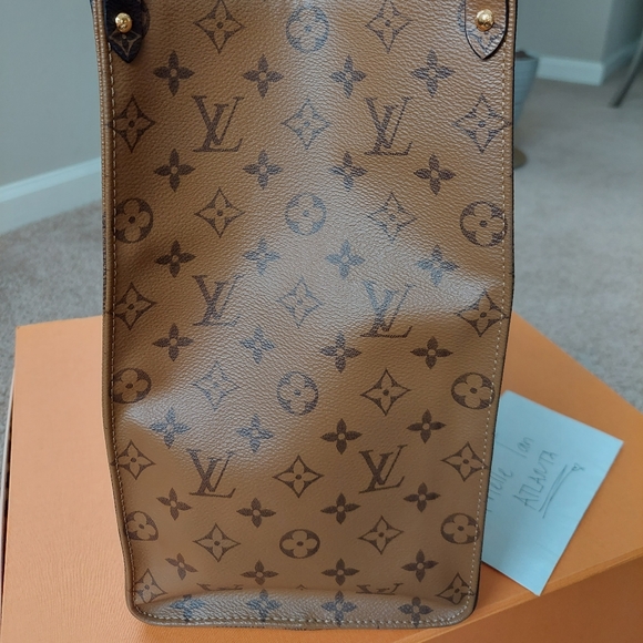 SOLD***LOUIS VUITTON REVERSE ON THE GO GM - Picture 5 of 16